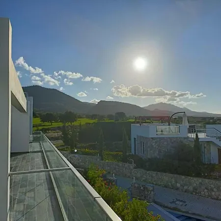 Apartament Amazing Penthouseapartment Near Sea And Mountains *