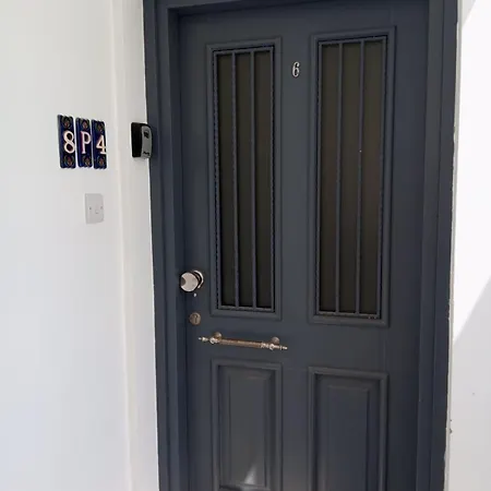 Apartament Amazing Penthouseapartment Near Sea And Mountains Akanthou