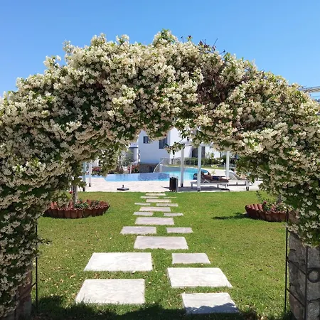 Apartament Amazing Penthouseapartment Near Sea And Mountains