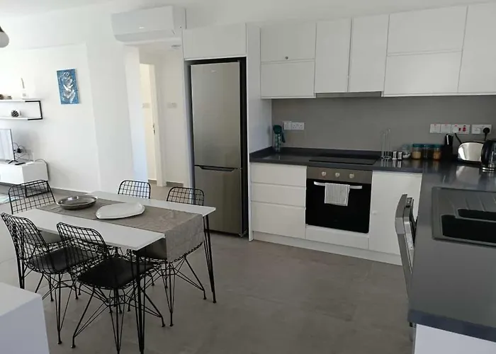 דירה Amazing Penthouseapartment Near Sea And Mountains Akanthou