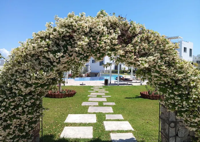 דירה Amazing Penthouseapartment Near Sea And Mountains