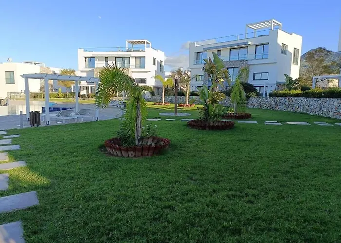 דירה Amazing Penthouseapartment Near Sea And Mountains *