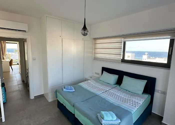 Amazing Penthouseapartment Near Sea And Mountains *