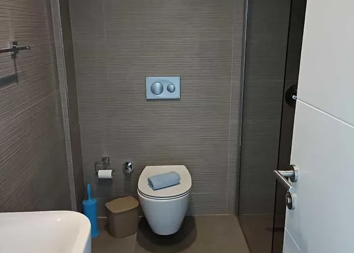 Amazing Penthouseapartment Near Sea And Mountains *