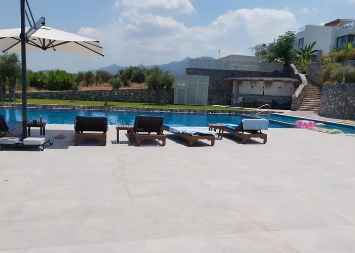 Amazing Penthouseapartment Near Sea And Mountains דירה *